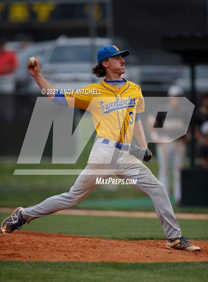 Thumbnail 1 in Hixson vs Sweetwater photogallery.