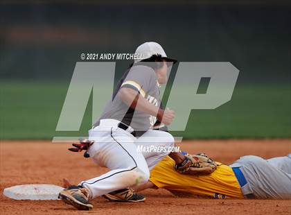 Thumbnail 3 in Hixson vs Sweetwater photogallery.
