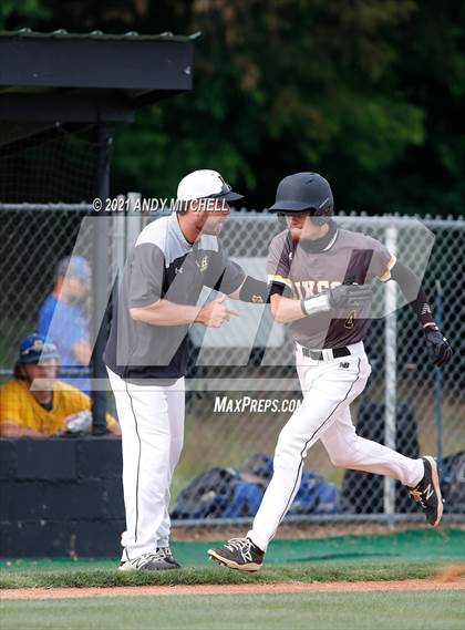 Thumbnail 1 in Hixson vs Sweetwater photogallery.
