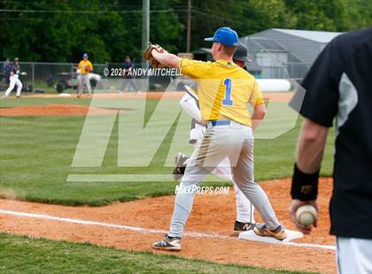 Thumbnail 1 in Hixson vs Sweetwater photogallery.