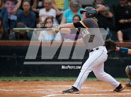 Thumbnail 1 in Hixson vs Sweetwater photogallery.