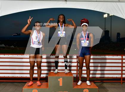 Thumbnail 2 in UIL 5A State Championship photogallery.