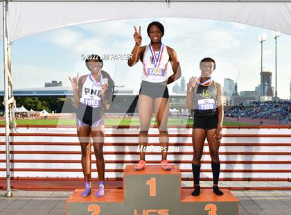Thumbnail 2 in UIL 5A State Championship photogallery.