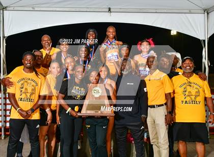 Thumbnail 3 in UIL 5A State Championship photogallery.