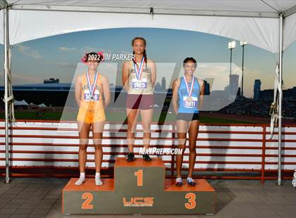 Thumbnail 2 in UIL 5A State Championship photogallery.