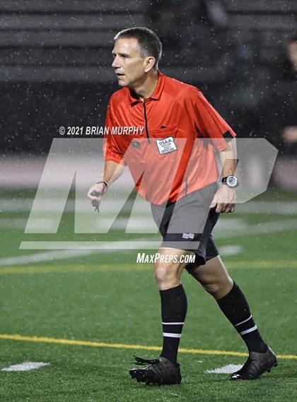 Thumbnail 3 in McKay @ Jesuit (OSAA 6A 2nd Round Playoff) photogallery.