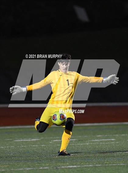 Thumbnail 2 in McKay @ Jesuit (OSAA 6A 2nd Round Playoff) photogallery.