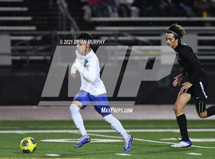 Thumbnail 1 in McKay @ Jesuit (OSAA 6A 2nd Round Playoff) photogallery.