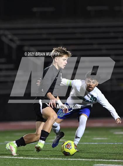 Thumbnail 1 in McKay @ Jesuit (OSAA 6A 2nd Round Playoff) photogallery.