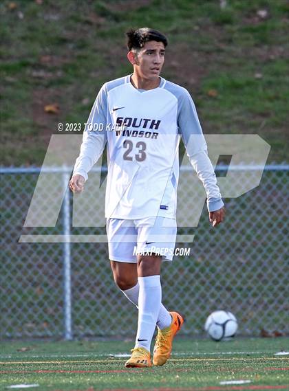 Thumbnail 2 in Glastonbury vs South Windsor (CCC Final) photogallery.