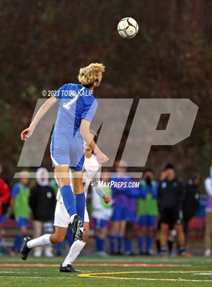 Thumbnail 3 in Glastonbury vs South Windsor (CCC Final) photogallery.