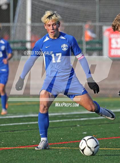Thumbnail 3 in Glastonbury vs South Windsor (CCC Final) photogallery.
