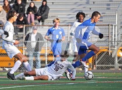 Thumbnail 2 in Glastonbury vs South Windsor (CCC Final) photogallery.