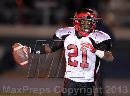 Thumbnail 3 in Centennial vs. St. John Bosco (CIF SoCal Regional Open Division Final) photogallery.