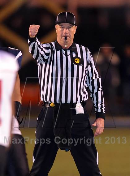 Thumbnail 2 in Centennial vs. St. John Bosco (CIF SoCal Regional Open Division Final) photogallery.