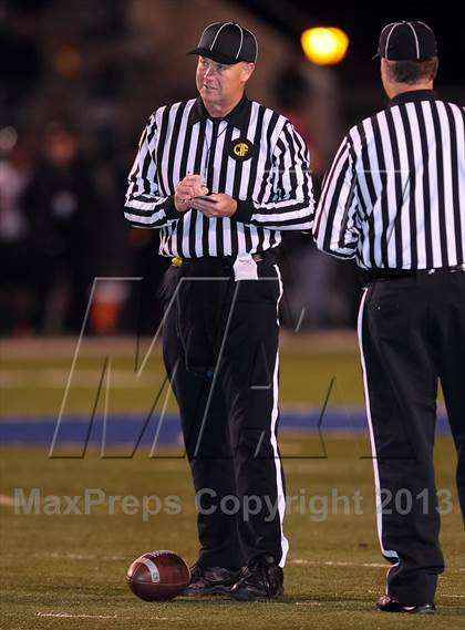 Thumbnail 1 in Centennial vs. St. John Bosco (CIF SoCal Regional Open Division Final) photogallery.