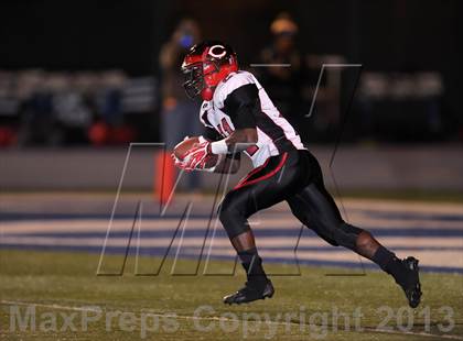 Thumbnail 1 in Centennial vs. St. John Bosco (CIF SoCal Regional Open Division Final) photogallery.