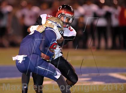 Thumbnail 3 in Centennial vs. St. John Bosco (CIF SoCal Regional Open Division Final) photogallery.