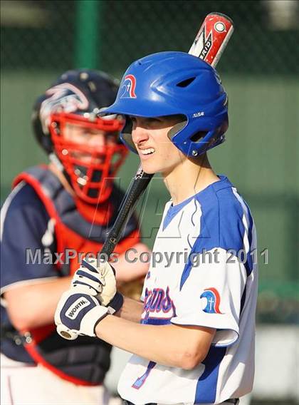 Thumbnail 2 in Trinity Christian vs. Bishop Dunne photogallery.