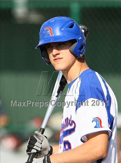 Thumbnail 3 in Trinity Christian vs. Bishop Dunne photogallery.