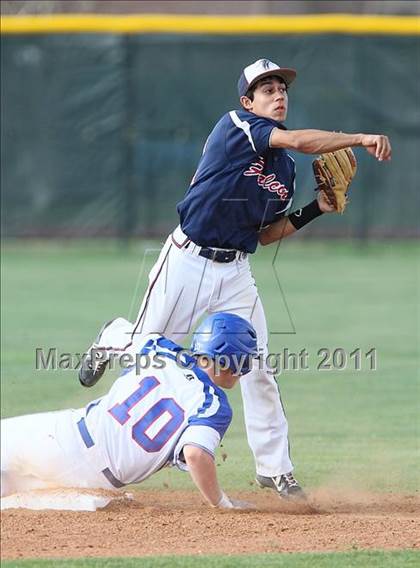 Thumbnail 1 in Trinity Christian vs. Bishop Dunne photogallery.