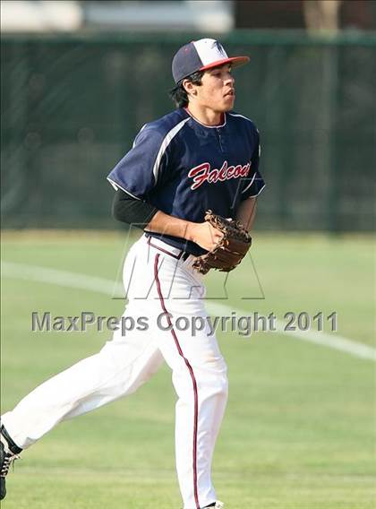 Thumbnail 2 in Trinity Christian vs. Bishop Dunne photogallery.