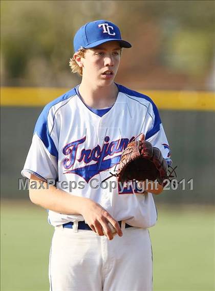 Thumbnail 3 in Trinity Christian vs. Bishop Dunne photogallery.