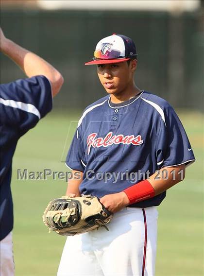Thumbnail 1 in Trinity Christian vs. Bishop Dunne photogallery.