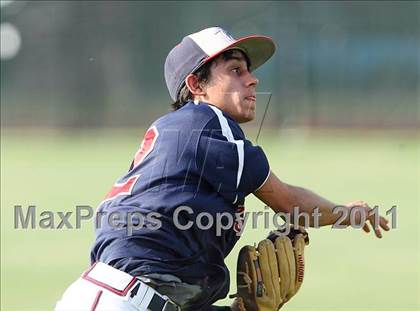Thumbnail 2 in Trinity Christian vs. Bishop Dunne photogallery.