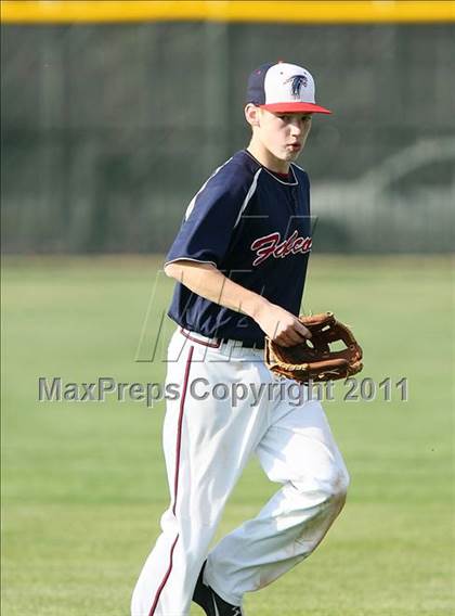 Thumbnail 2 in Trinity Christian vs. Bishop Dunne photogallery.