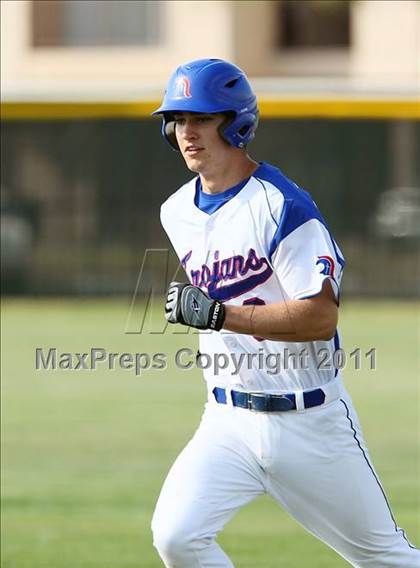 Thumbnail 2 in Trinity Christian vs. Bishop Dunne photogallery.