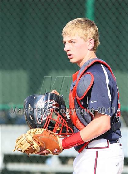 Thumbnail 3 in Trinity Christian vs. Bishop Dunne photogallery.
