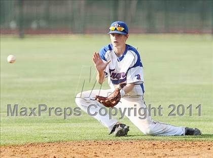 Thumbnail 1 in Trinity Christian vs. Bishop Dunne photogallery.