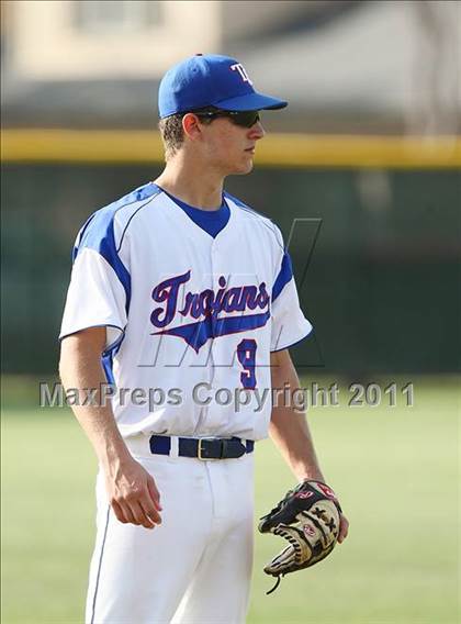 Thumbnail 3 in Trinity Christian vs. Bishop Dunne photogallery.