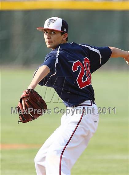 Thumbnail 3 in Trinity Christian vs. Bishop Dunne photogallery.