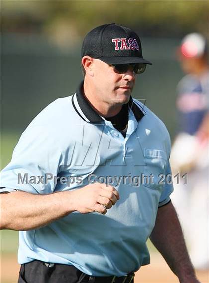 Thumbnail 3 in Trinity Christian vs. Bishop Dunne photogallery.