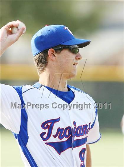 Thumbnail 3 in Trinity Christian vs. Bishop Dunne photogallery.