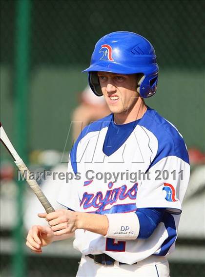 Thumbnail 2 in Trinity Christian vs. Bishop Dunne photogallery.