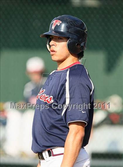 Thumbnail 2 in Trinity Christian vs. Bishop Dunne photogallery.