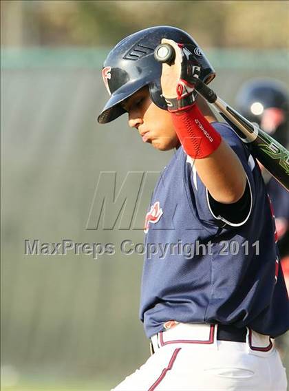 Thumbnail 2 in Trinity Christian vs. Bishop Dunne photogallery.