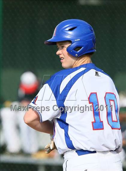 Thumbnail 1 in Trinity Christian vs. Bishop Dunne photogallery.