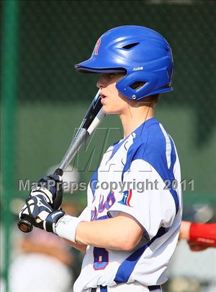 Thumbnail 2 in Trinity Christian vs. Bishop Dunne photogallery.