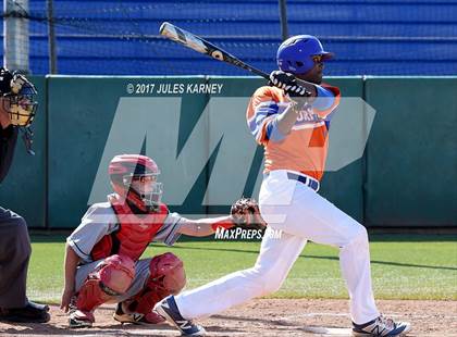 Thumbnail 3 in Desert Oasis vs. Bishop Gorman photogallery.