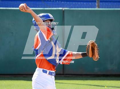 Thumbnail 3 in Desert Oasis vs. Bishop Gorman photogallery.