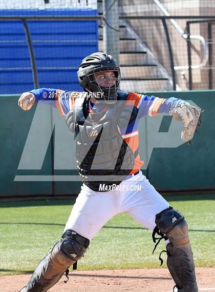 Thumbnail 3 in Desert Oasis vs. Bishop Gorman photogallery.