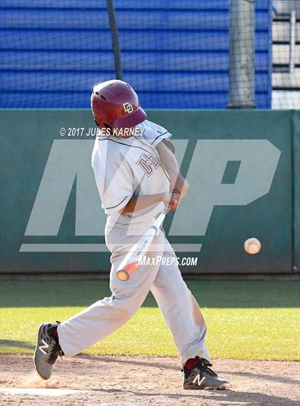Thumbnail 2 in Desert Oasis vs. Bishop Gorman photogallery.