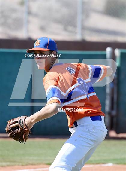 Thumbnail 3 in Desert Oasis vs. Bishop Gorman photogallery.