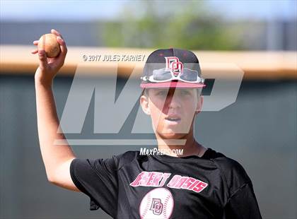 Thumbnail 2 in Desert Oasis vs. Bishop Gorman photogallery.