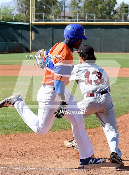 Thumbnail 3 in Desert Oasis vs. Bishop Gorman photogallery.