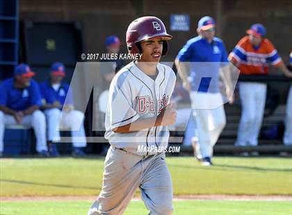 Thumbnail 3 in Desert Oasis vs. Bishop Gorman photogallery.